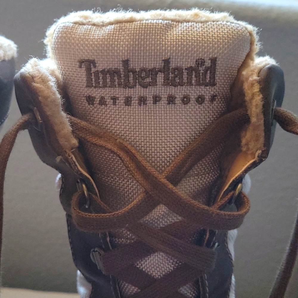 TIMBERLAND, earthkeepers, Mt. Holly tall lace up duck boot, taupe, size 6 - Picture 5 of 7